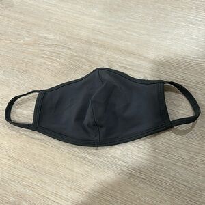 Brand new fabletics face mask - gray